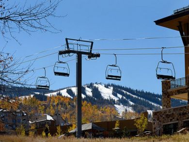 Private Townhome with Great Amenities Private Townhome with Great Amenities