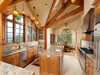 Five Bedroom Luxury Property in Snowmass