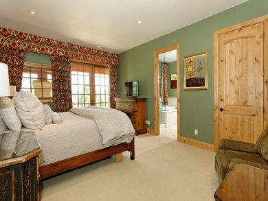 Five Bedroom Luxury Property in Snowmass