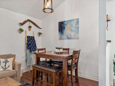 Panama City Vacation Home Sleeps 10 Guests Walk to Beach