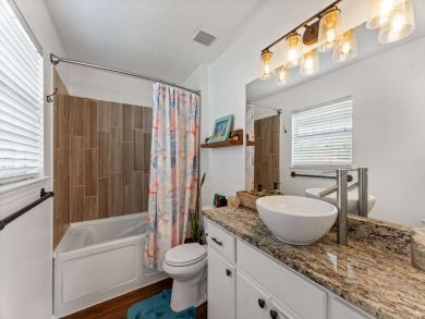 Panama City Vacation Home Sleeps 10 Guests Walk to Beach
