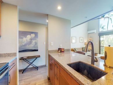 Kihei Vacation Condo One Bedroom Plus Loft Sleeps 6 Guests