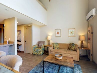 Kihei Vacation Condo One Bedroom Plus Loft Sleeps 6 Guests