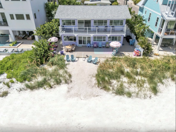 Beautiful Waterfront Anna Maria Home with Private Bay Beach NEW ARRIVAL!