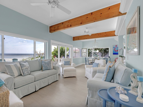 Beautiful Waterfront Anna Maria Home with Private Bay Beach NEW ARRIVAL!