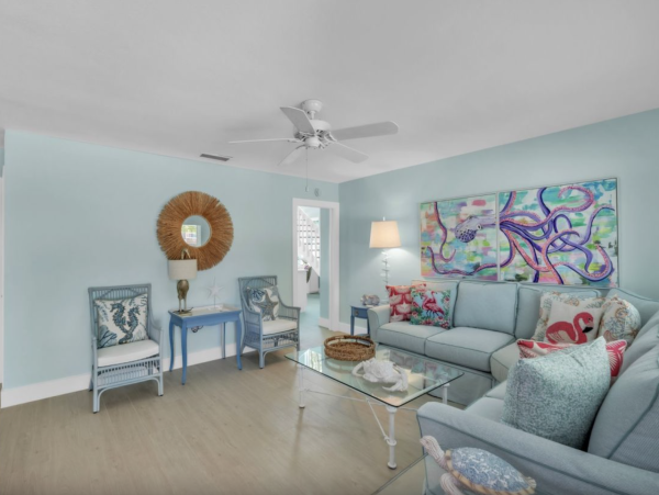 Beautiful Waterfront Anna Maria Home with Private Bay Beach NEW ARRIVAL!