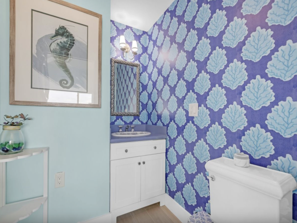 Beautiful Waterfront Anna Maria Home with Private Bay Beach NEW ARRIVAL!