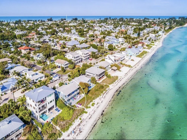 Beautiful Waterfront Anna Maria Home with Private Bay Beach NEW ARRIVAL!