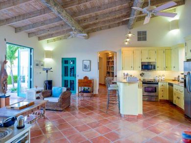 Turks And Caicos Home 947122
