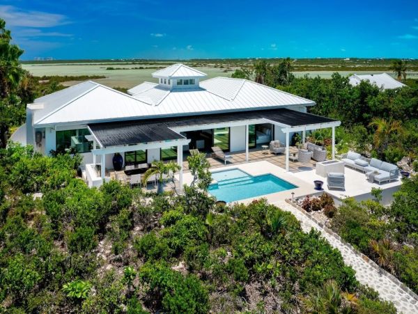 Turks and Caicos Beachfront Villa Rental - Providenciales Luxury Retreat