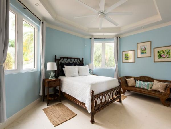 Luxury Four Bedroom Villa Turks Turtle Tail Spectacular View