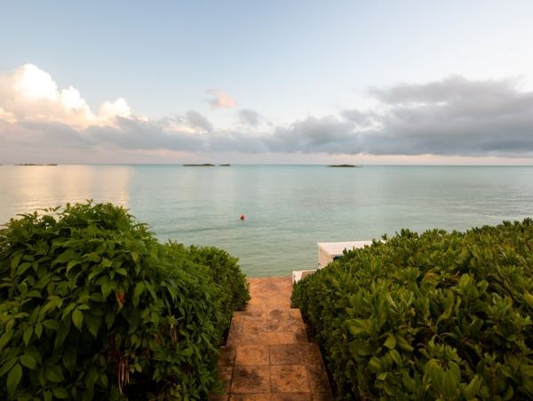 Luxury Four Bedroom Villa Turks Turtle Tail Spectacular View