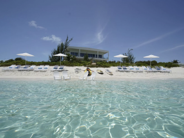 Beachfront Family Friendly Estate on Grace Bay!