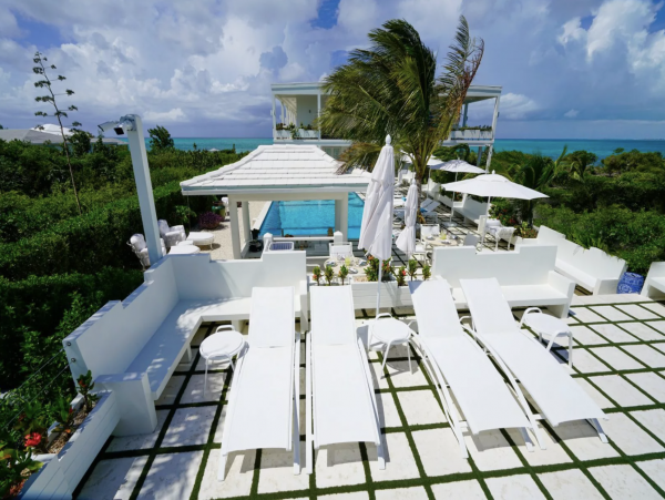 Beachfront Family Friendly Estate on Grace Bay!