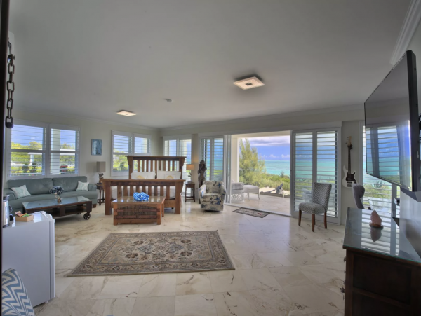Beachfront Family Friendly Estate on Grace Bay!
