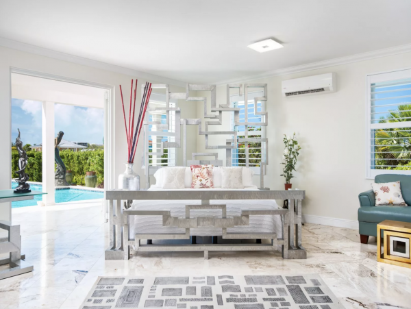 Beachfront Family Friendly Estate on Grace Bay!