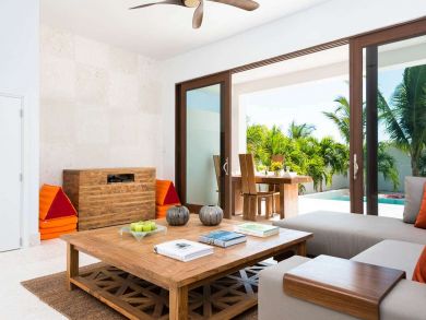 Turks And Caicos Home 947165