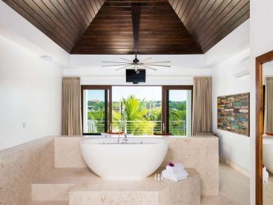 Turks And Caicos Home 947165
