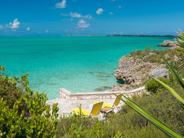 Oceanfront Turks and Caicos Vacation Home Five Bedroom