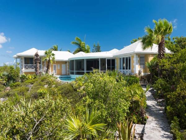 Oceanfront Turks and Caicos Vacation Home Five Bedroom