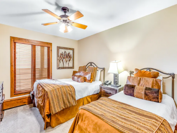 Vail Ski-In Ski-Out Vacation Condo Sleeps 9 Guests