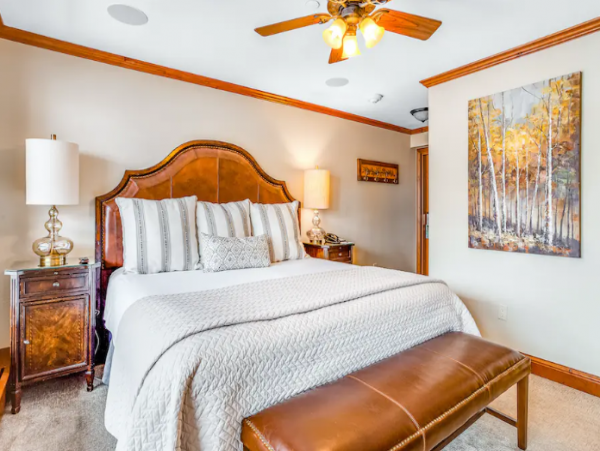 Vail Ski-In Ski-Out Vacation Condo Sleeps 9 Guests