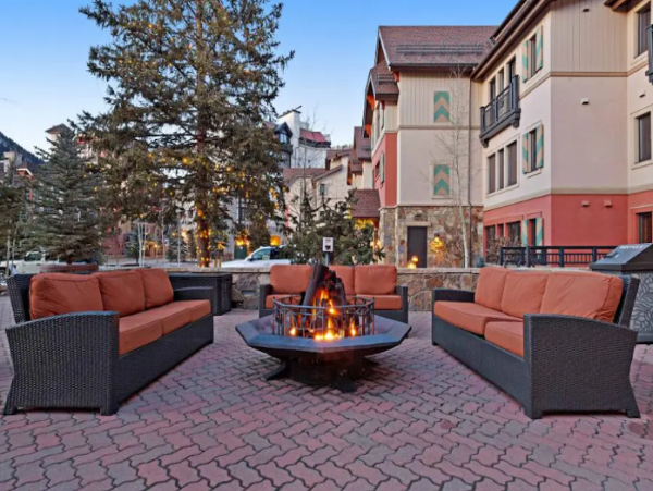 Vail Ski-In Ski-Out Vacation Condo Sleeps 9 Guests