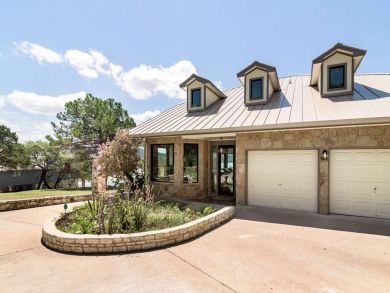 Luxury Austin Vacation Home 3 Bedrooms Sleeps 8 Guests