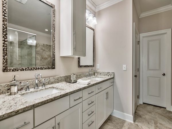 Miramar Beach Vacation Home Communal Pool Sleeps 12 Guests