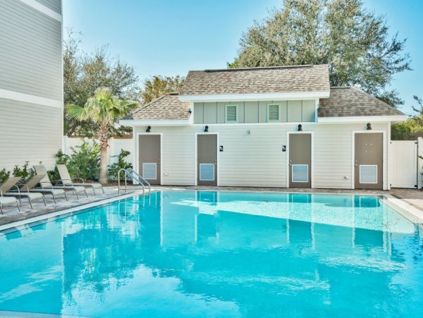 Miramar Beach Vacation Home Communal Pool Sleeps 12 Guests