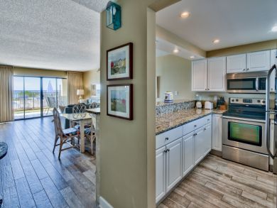 Luxury Miramar Vacation Beach Condo Sleeps 8 Guests
