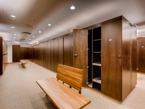 Vail Vacation Penthouse Sleeps 10 Guests Walk to Ski Lifts