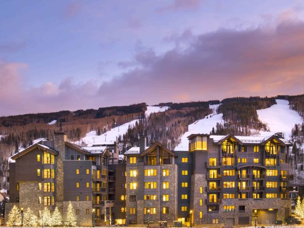 Vail Vacation Penthouse Sleeps 10 Guests Walk to Ski Lifts