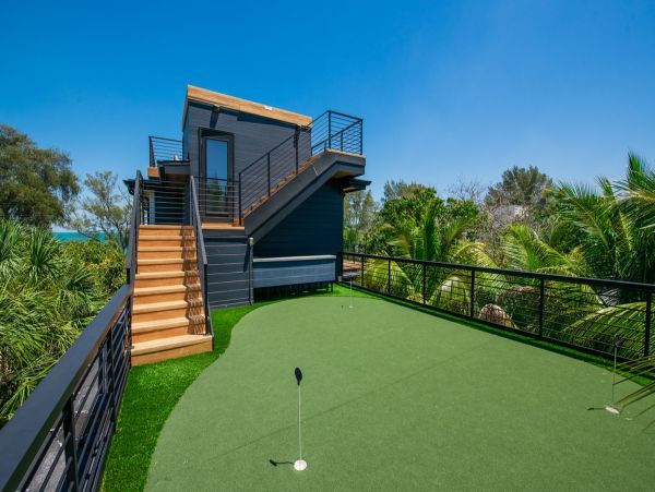 Luxury Vacation Pool Home on Anna Maria Sleeps Eight Guests