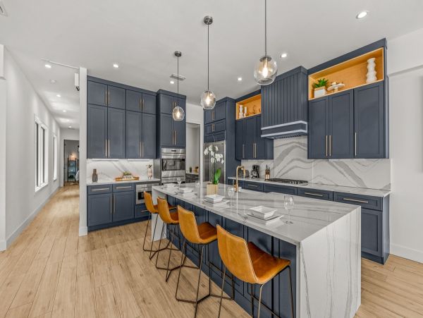 Luxury Vacation Pool Home on Anna Maria Sleeps Eight Guests