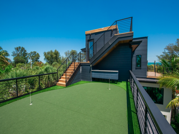 Luxury Vacation Pool Home on Anna Maria Sleeps Eight Guests