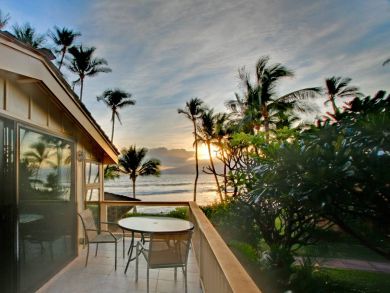 3 Bedroom Lahaina Vacation Condo With Ocean Views Sleeps 8