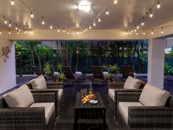 Stunning Mansion Lahaina Vacation Rental Sleeps 32 Guests