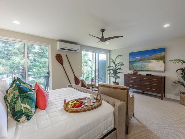 Stunning Mansion Lahaina Vacation Rental Sleeps 32 Guests