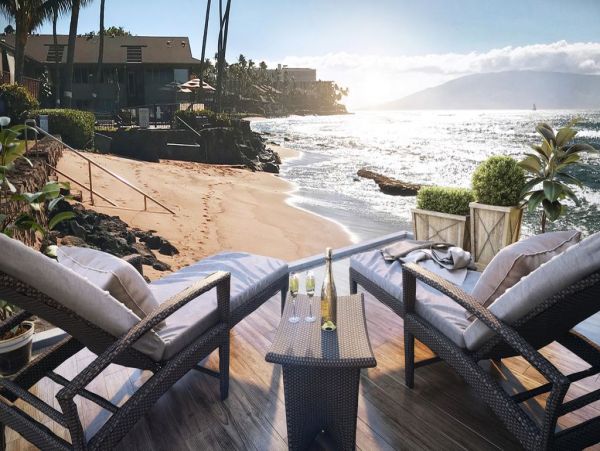 Stunning Mansion Lahaina Vacation Rental Sleeps 32 Guests