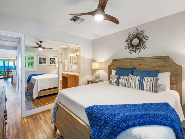 Lahaina Luxury Vacation Beach Townhome Sleeps 8 Guests