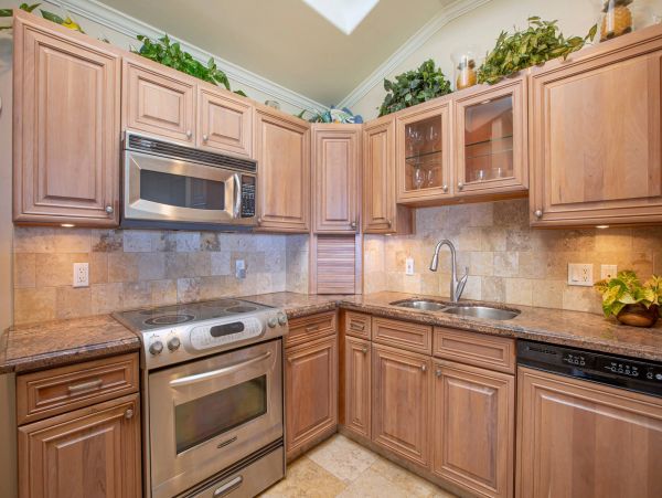 Lahaina Luxury Vacation Three Bedrooms Townhome