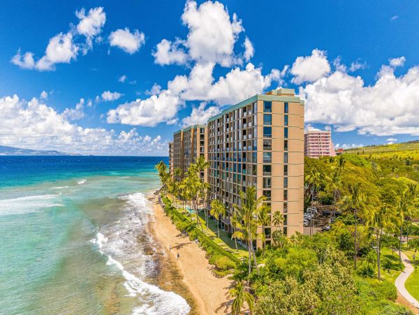 Kaanapali Luxury Vacation Rental Condo Sleeps Six Guests
