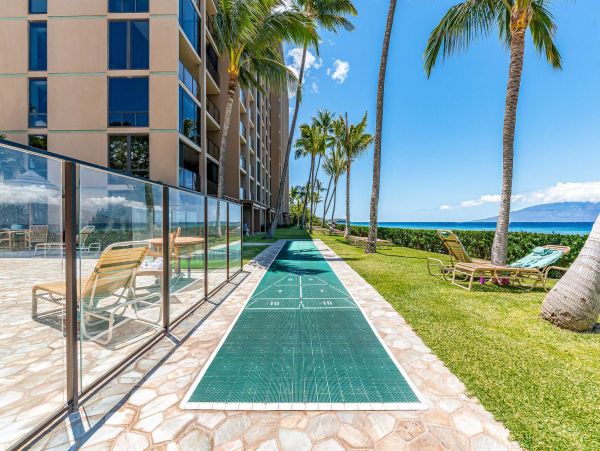 Kaanapali Luxury Vacation Rental Condo Sleeps Six Guests