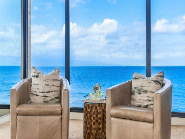 Kaanapali Luxury Vacation Rental Condo Sleeps Six Guests