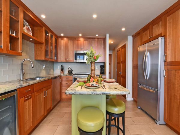 Kaanapali Vacation Beach Condo Sleeps 4 Full Ocean Views