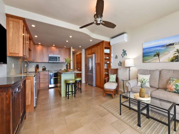 Kaanapali Vacation Beach Condo Sleeps 4 Full Ocean Views