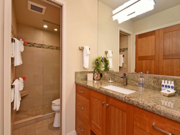 Kaanapali Vacation Beach Condo Sleeps 4 Full Ocean Views