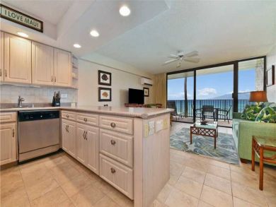 One Bedroom Kaanapali Oceanfront Unit Sleeps 4 Guests