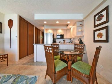 One Bedroom Kaanapali Oceanfront Unit Sleeps 4 Guests